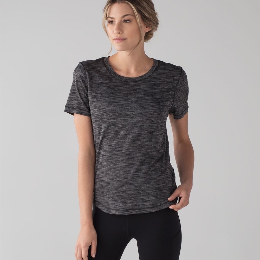 Lululemon Long Distance Short Sleeve. NWT
